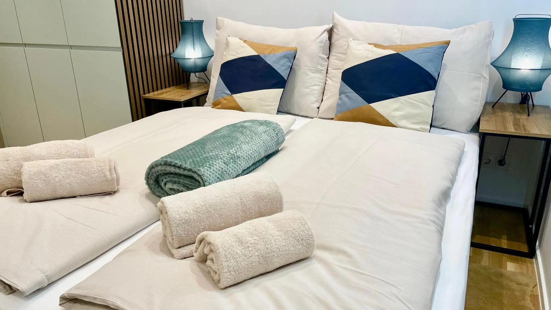 Vienna Charm Apartments Favoriten 0*,  Østrig