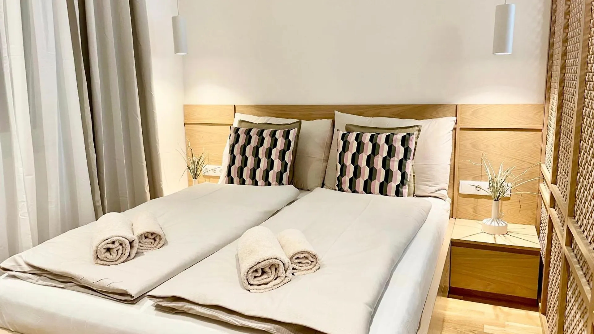 Vienna Charm Apartments Favoriten 0*,  Østrig